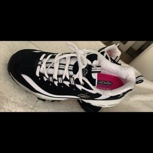 Womens Skechers DeLites